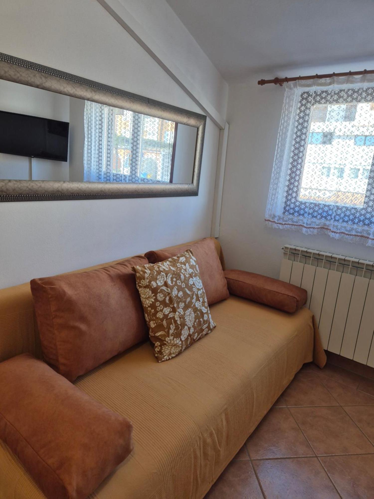 Apartments Antolovic Orsera Esterno foto