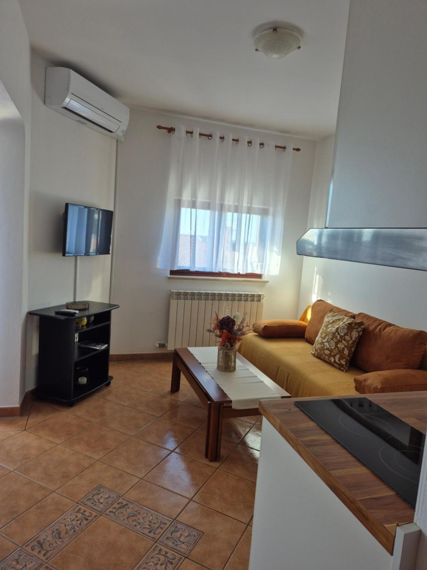 Apartments Antolovic Orsera Esterno foto