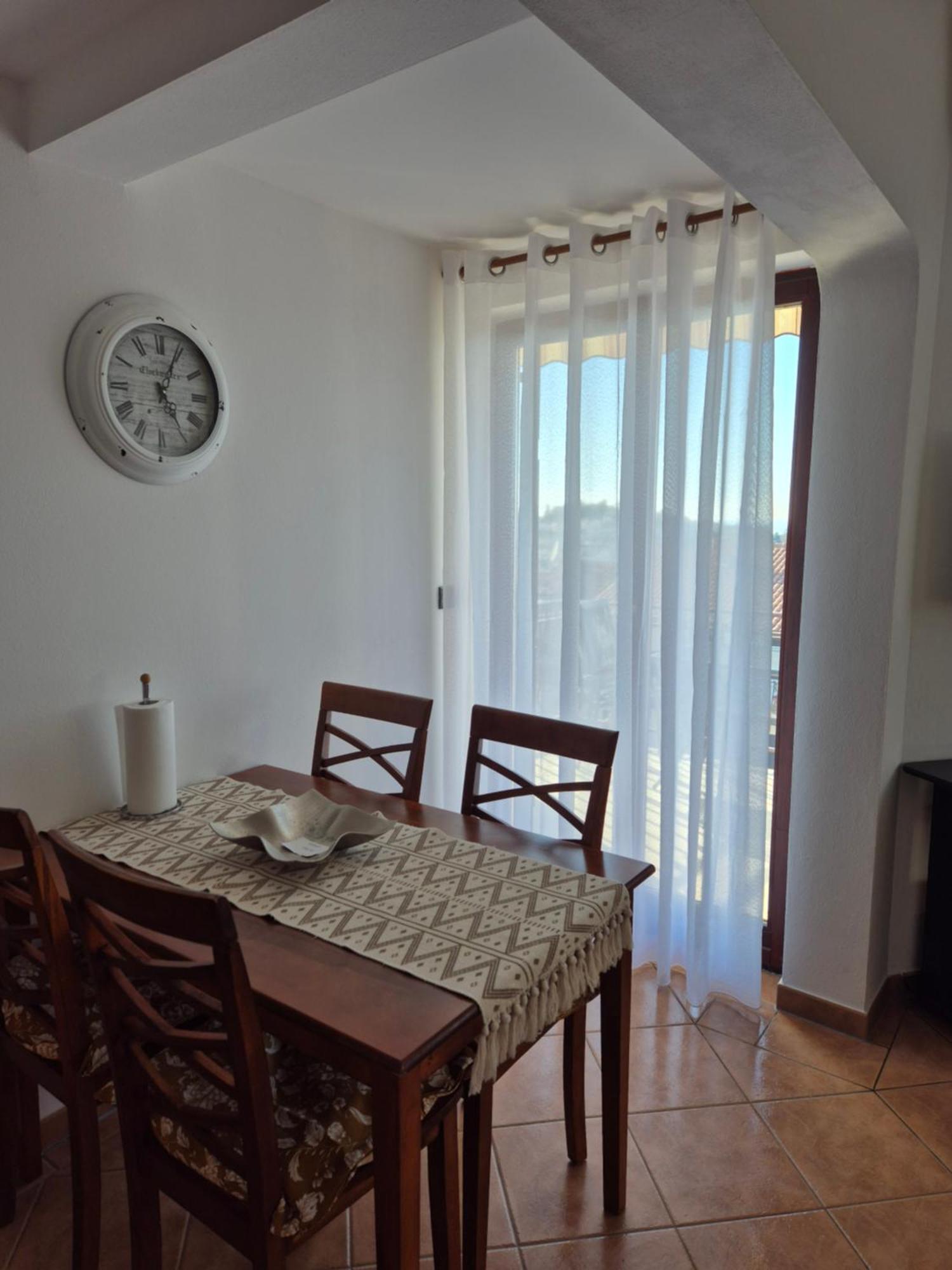 Apartments Antolovic Orsera Esterno foto
