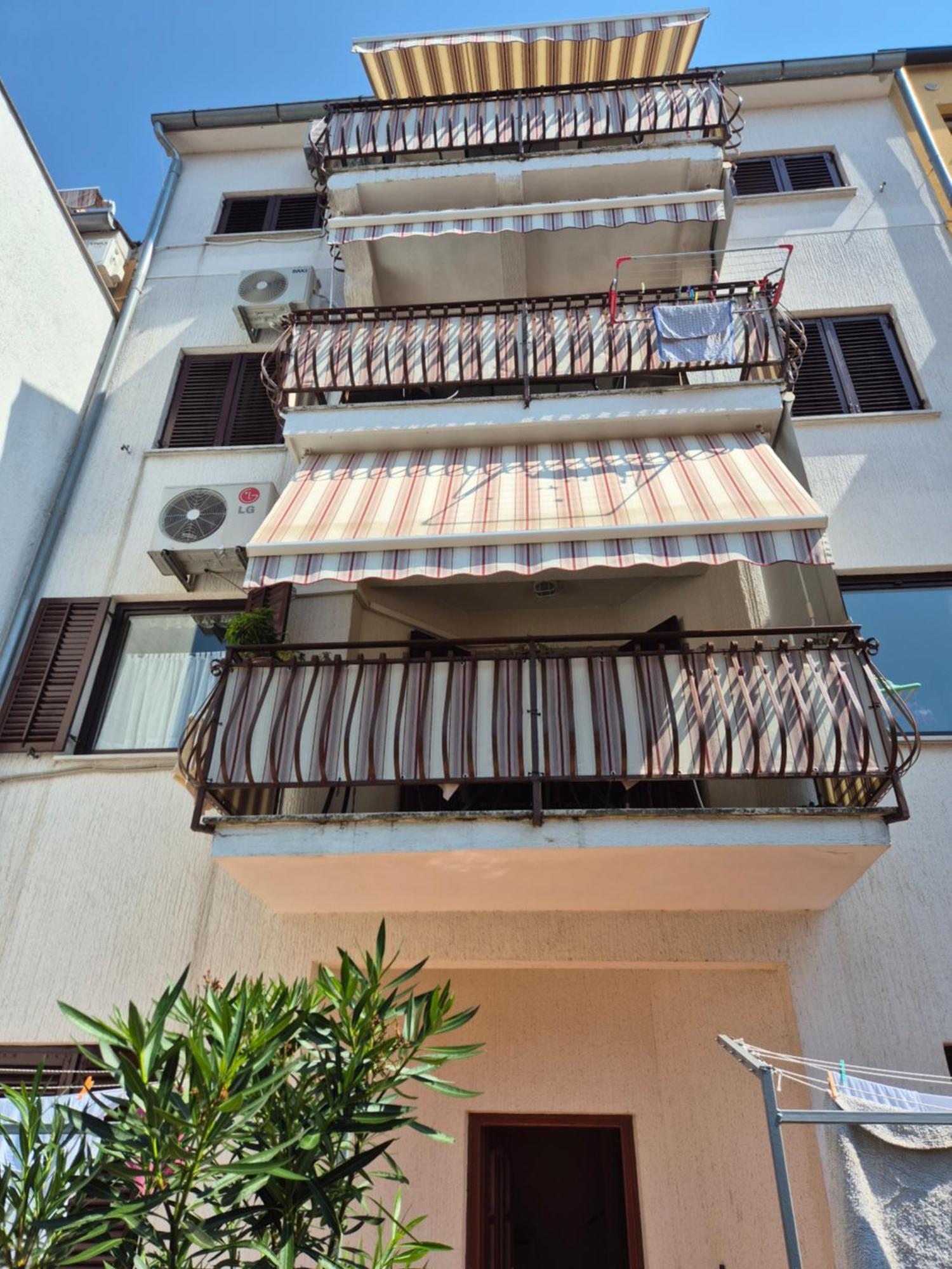Apartments Antolovic Orsera Esterno foto